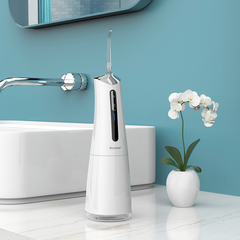 4 chế độ làm việc 300ml Electric Jet Cordless Portable Water Flosser