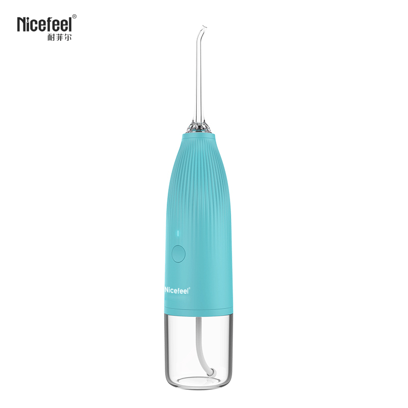 Thời gian sạc 2 giờ Mini Water Flosser Động cơ di động và thân thiện với việc đi du lịch với 0.22kg